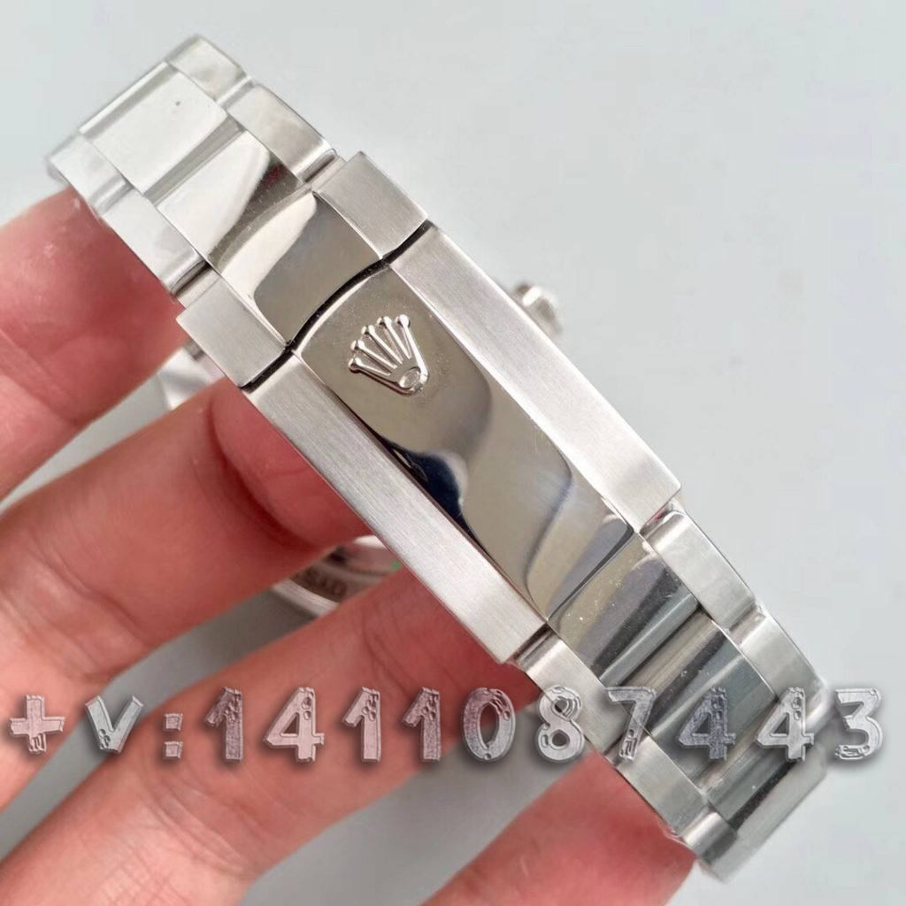 AR厂劳力士闪电针116400GV-0002「绿玻璃」蓝盘格磁型腕表 (8).jpg